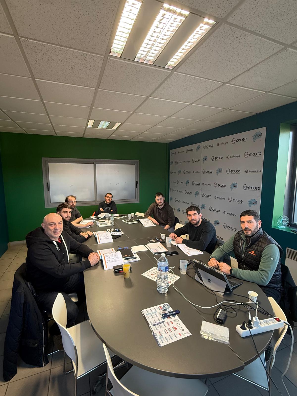 former nos techniciens