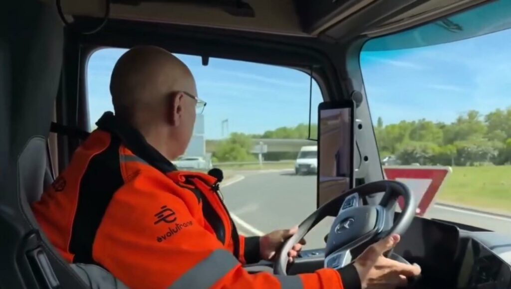 Georges Suarez conducteur électrique